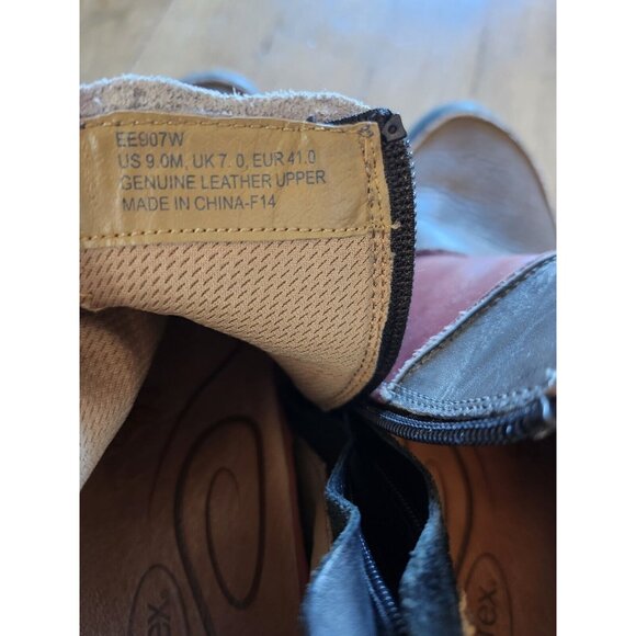 Women's Aetrex Sz 9M Leather Ankle Boots Gray Black Booties EE907W Patchwork - Picture 11 of 16